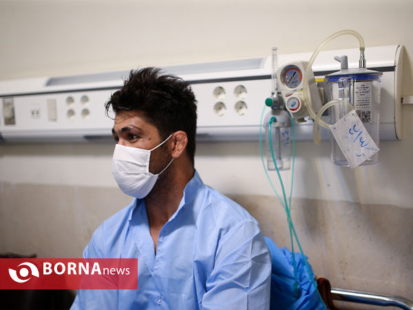 حسین نوری دارنده مدال برنز کشتی فرنگی جهان در بیمارستان مسیح دانشوری