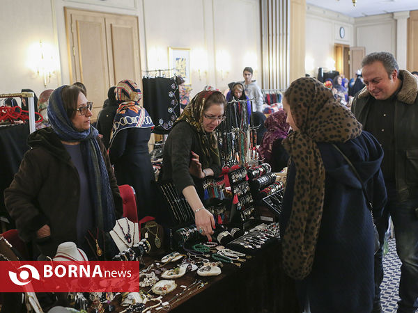بازارچه خیریه انجمن همسران دیپلمات‌های وزارت امور خارجه