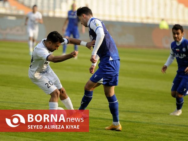 دیدار تیم های استقلال- ملوان بندر انزلی