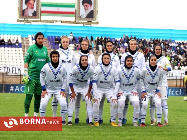 دیدار تیم های فوتبال ملوان بندرانزلی _ خاتون بم