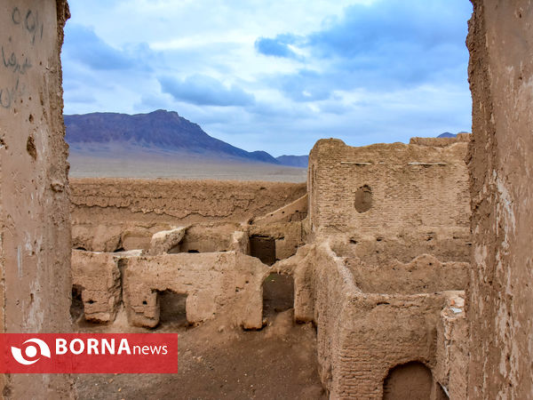 قلعه قنات خمین یا کاروانسرای گلماگرد