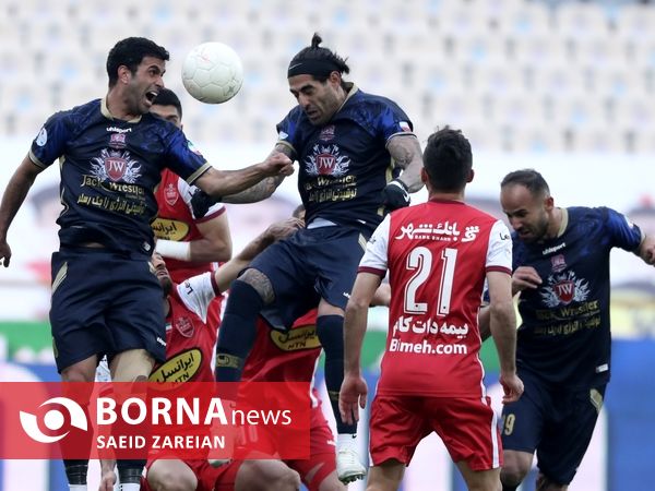 دیدار تیم های پرسپولیس تهران - نساجی مازندران