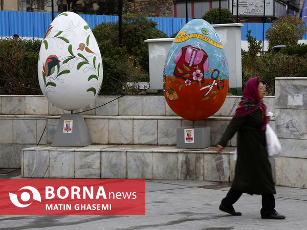 آماده سازی تخم مرغ رنگی قبل از نوروز