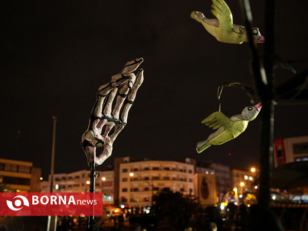 نخستین روز جشنواره تئاتر فجر -نمایش "تنها یک زمین داریم"