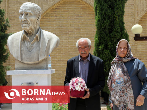 رونمایی از سردیس بزرگان صنایع دستی و هنرهای سنتی در شیراز