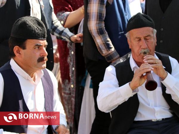 پیاده روی خانوادگی ایرانیان