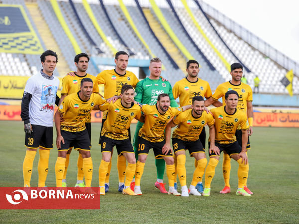 دیدار تیم های فوتبال سپاهان- پرسپولیس