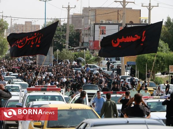 تشییع کارگران متروپل در آرامستان جُرف