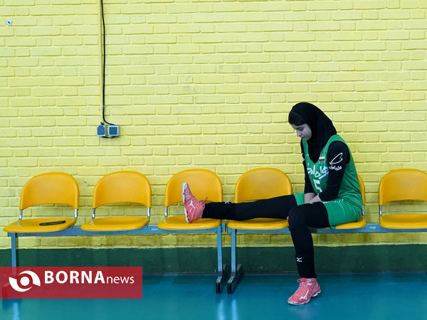 تمرین تیم ملی والیبال نوجوانان و بزرگسالان دختران
