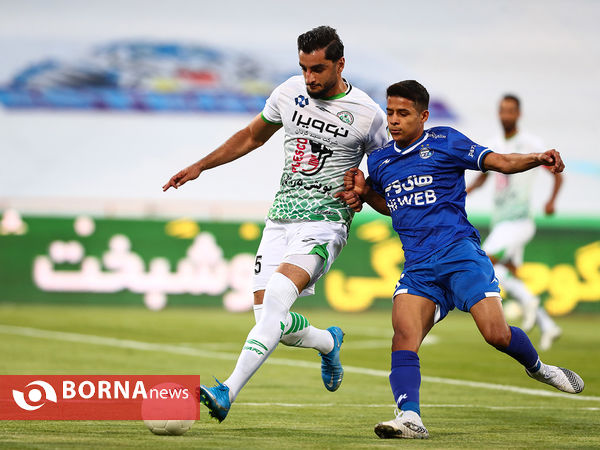 دیدار تیم های فوتبال استقلال - ذوب آهن