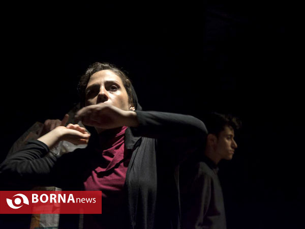 نمایش« که » به کارگردانی شایان فیروزی
