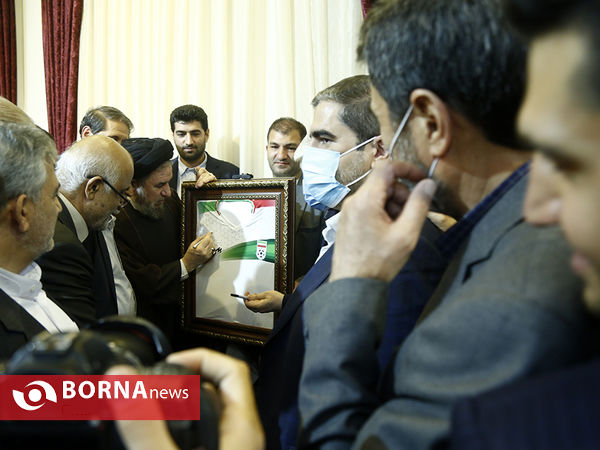 نشست وزیر ورزش و جوانان با جمعی از نمایندگان مجلس