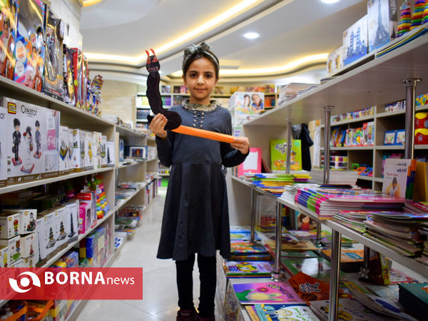 کارگاه شاهنامه‌خوانی گروه نونهالان همایون خبرگزاری برنا در شهر کتاب کرمانشاه