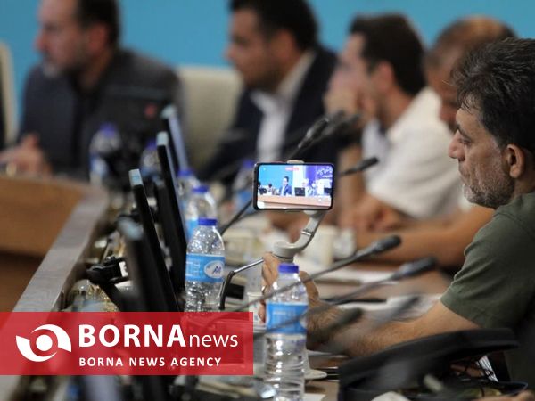 نشست خبری مدیرکل ورزش و جوانان استان اصفهان