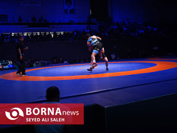 مسابقات لیگ برتر کشتی آزاد