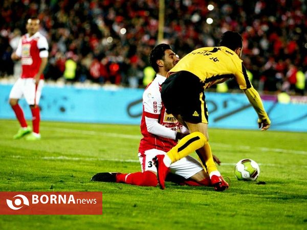 دیدار تیم های پرسپولیس- سپاهان اصفهان