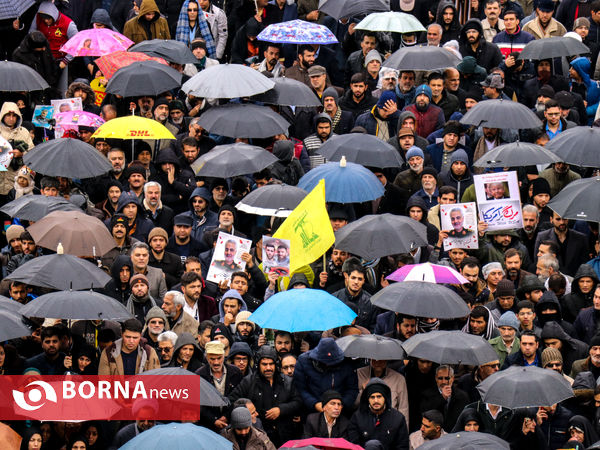 تجمع مردمی و سوگواری سردار سپهبد شهید قاسم سلیمانی در میدان نقش جهان اصفهان