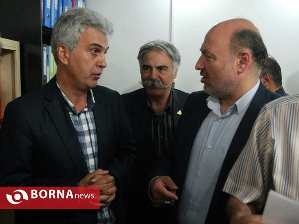 بازدید فرماندار قدس از کارخانه مهیار سنگ شکن