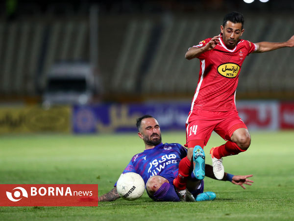 دیدار تیم های فوتبال پرسپولیس - هوادار