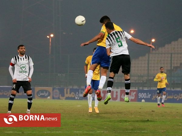 دیدار تیم های فوتبال صنعت نفت - نفت مسجدسلیمان