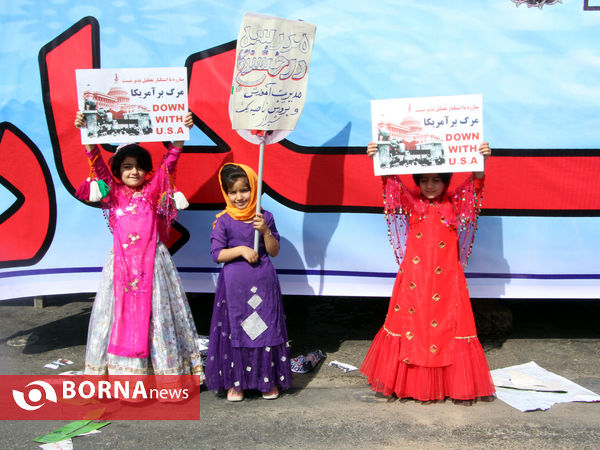 راهپیمایی دانش آموزان، دانشجویان و مردم فارس در یوم الله 13 آبان