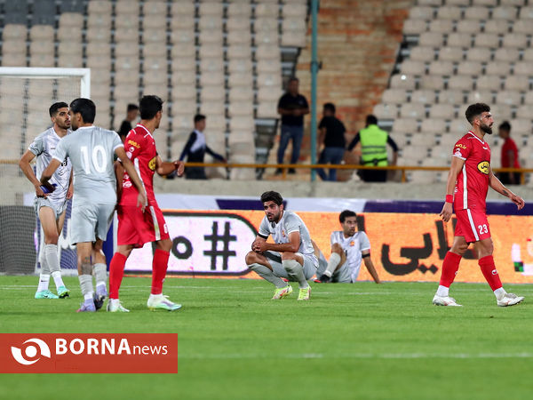 دیدار تیم های پرسپولیس تهران - شهر خودرو مشهد