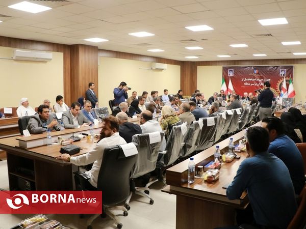 چهارمین آیین تجلیل از صنعتگران برتر منطقه آزاد اروند