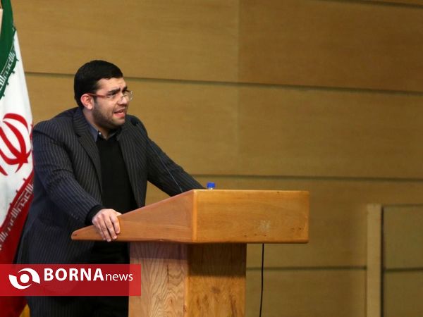 هم اندیشی صمیمانه جوانان با دولت