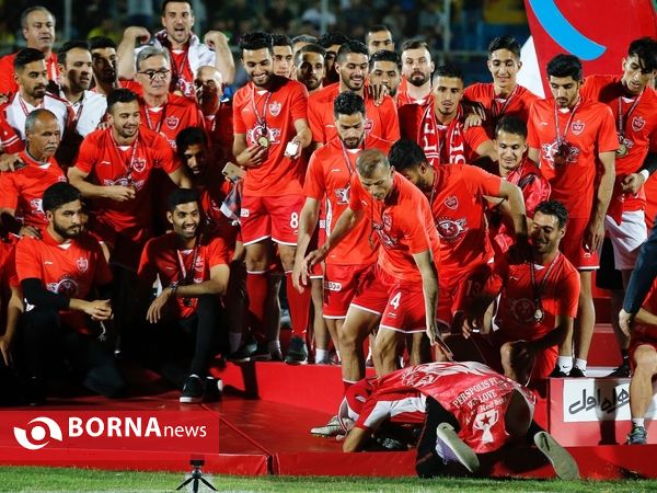 دیدار تیم های پارس جنوبی جم - پرسپولیس تهران