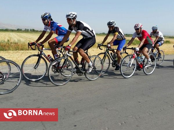 مسابقه دوچرخه سواری پیشکسوتان لرستان دربروجرد