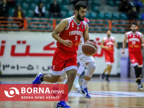 دیدار تیم های بسکتبال نبوغ - توفارقان