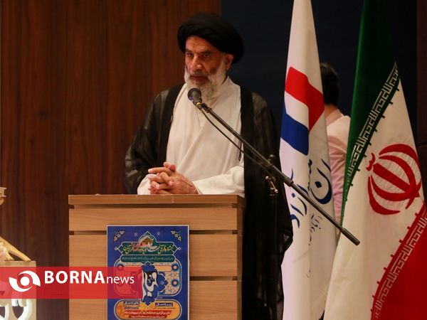 اختتامیه نخستین جشنواره قرآنی"مهاجر"