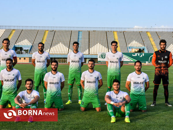 دیدار تیم های فوتبال آلومینیوم اراک _ قشقایی شیراز