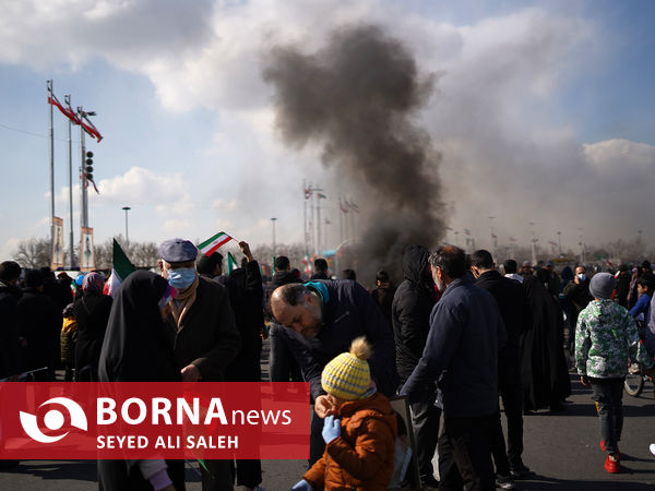 راهپیمایی ۲۲ بهمن - میدان آزادی تهران