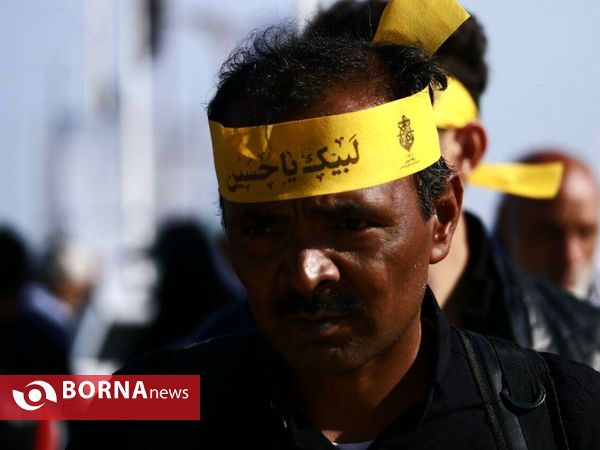 نمای نزدیک اربعینیون شلمچه