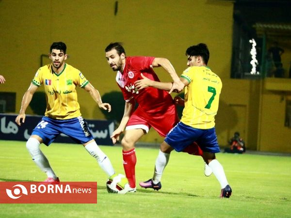 صنعت نفت آبادان - پدیده مشهد