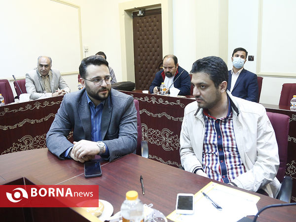 نشست وزیر ورزش و جوانان با جمعی از نمایندگان مجلس
