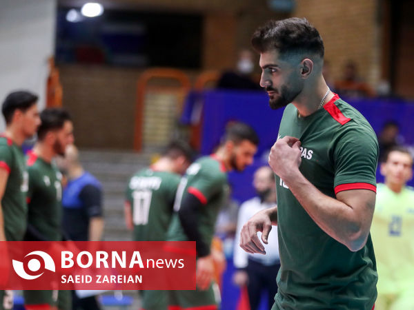 دیدار تیم های والیبال پیکان تهران - پاس تهران