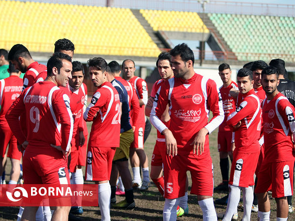 تمرینات تیم فوتبال سپیدورد در سال 95