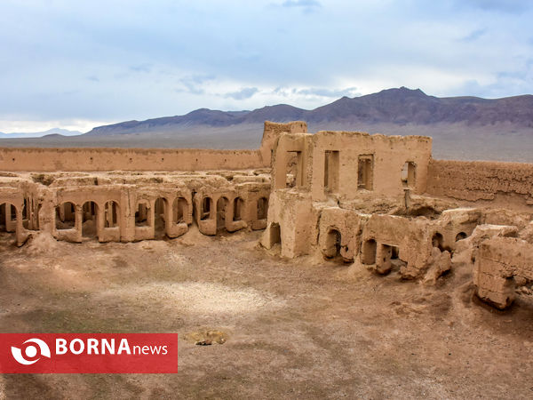 قلعه قنات خمین یا کاروانسرای گلماگرد