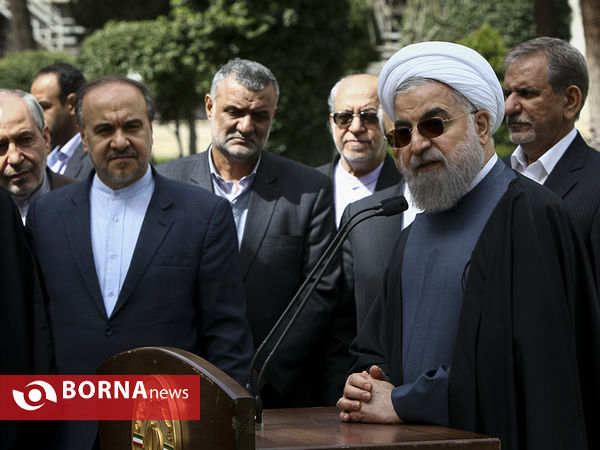 آخرین جلسه هیات دولت در سال 1394