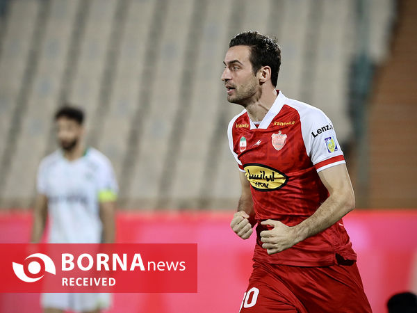 دیدار تیم های فوتبال پرسپولیس - ذوب آهن