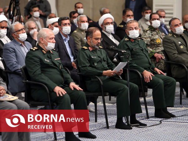 دیدار دست‌اندرکاران برگزاری کنگره شهدای استان قم با مقام معظم رهبری