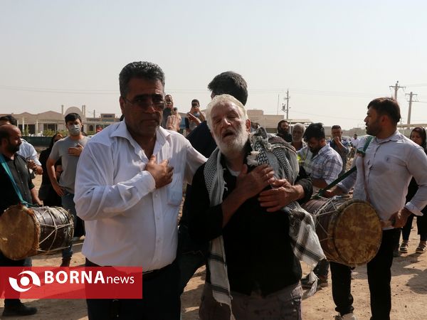 خاکسپاری جانباختگان متروپل در قطعه ورزشکاران بهشت رضای آبادان