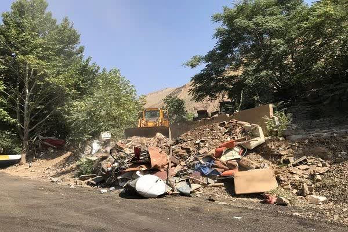 ۱۰ مورد ساخت و ساز غیرمجاز در حریم جاده‌های البرز تخریب شد