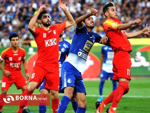 دیدار تیم های فوتبال استقلال- فولاد خوزستان