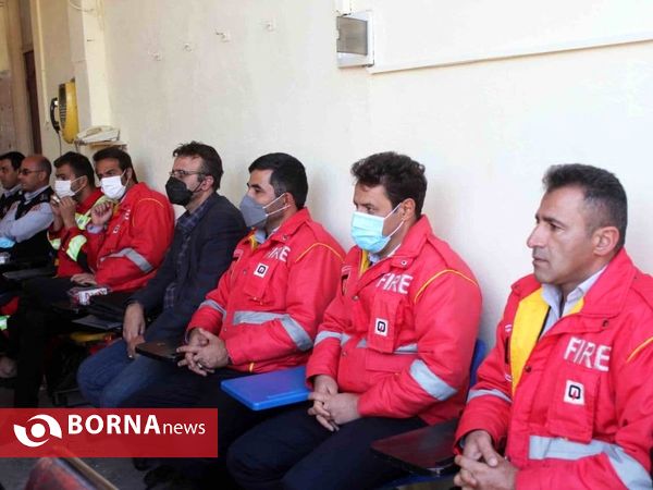 تجلیل از برندگان  جشنواره آتش‌نشانی خرم آباد