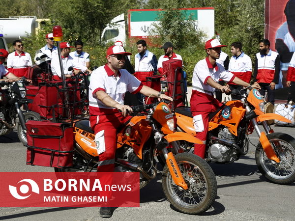 بدرقه کاروان امداد و نجات جمعیت هلال احمر در اربعین حسینی(ع)