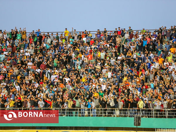 دیدار تیم های فوتبال آلومینیوم - نساجی