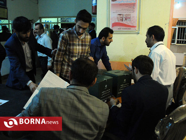مراحل تحویل صندوق رای در فرمانداری
